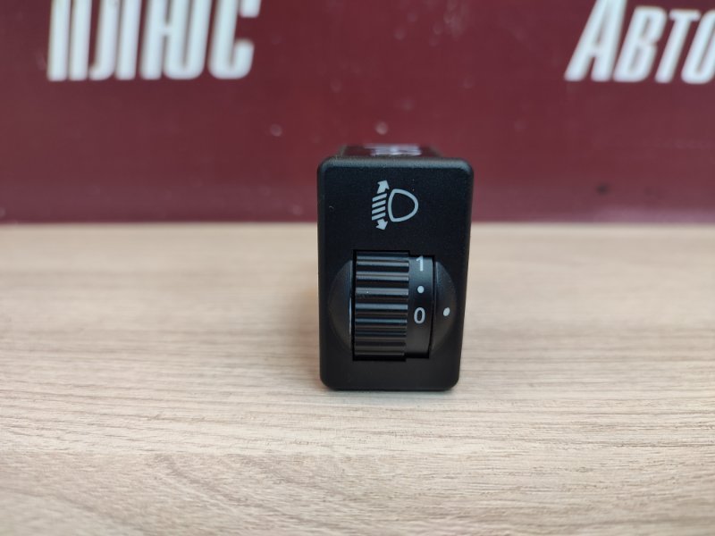 Кнопка корректора фар - фото 2
