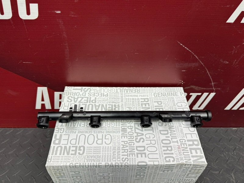 Топливная рампа - фото 1