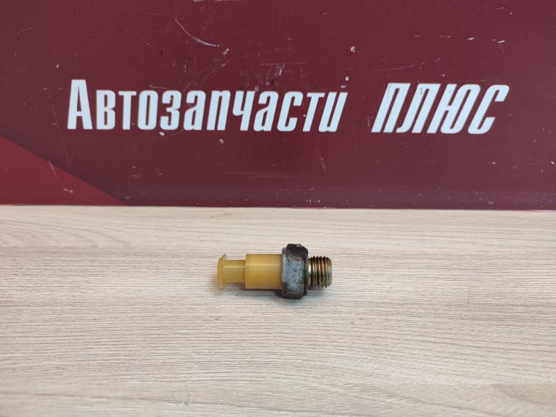 Датчик давления масла - фото 1