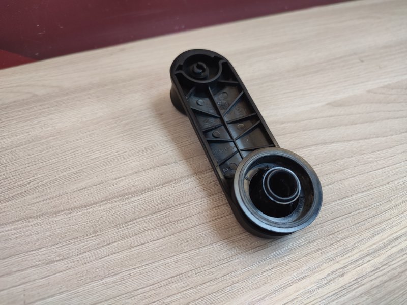 Ручка стеклоподъемника - фото 9