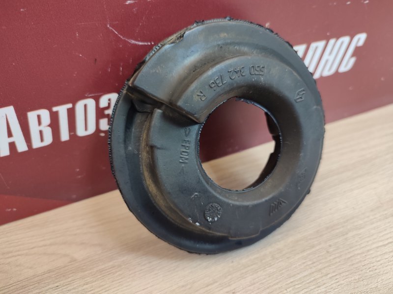 Верхняя опора    пружины - фото 7