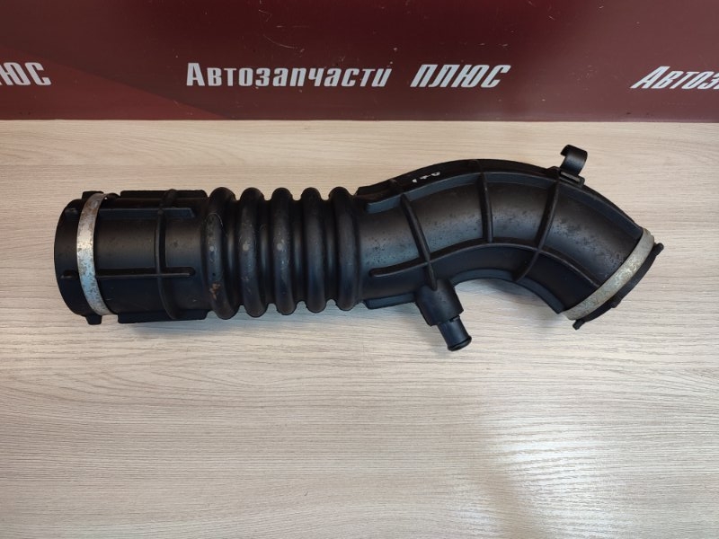 Патрубок воздушного фильтра - фото 2