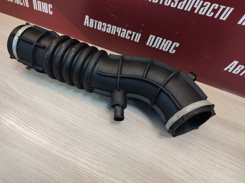 Патрубок воздушного фильтра - фото 3