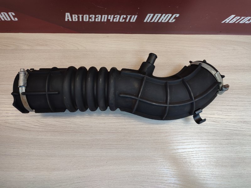 Патрубок воздушного фильтра - фото 8