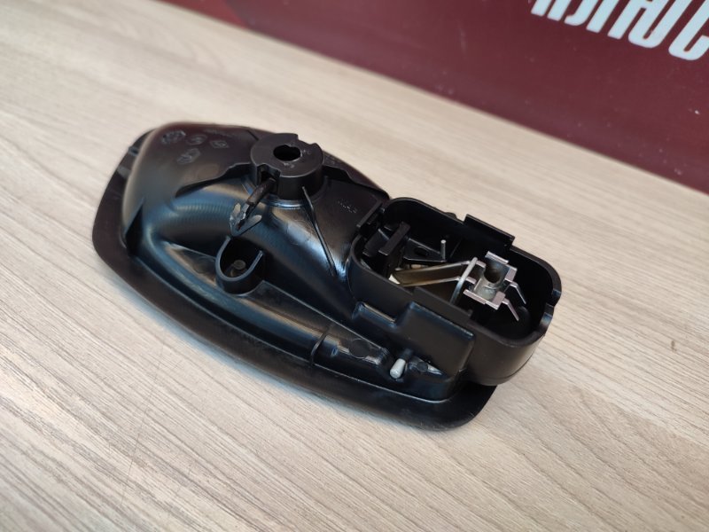 внутренняя ручка двери - фото 7