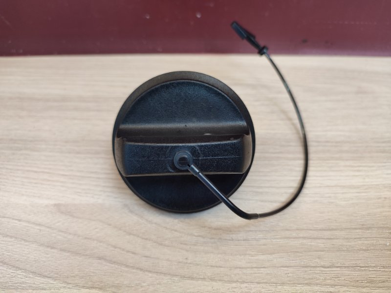 Крышка топливного бака - фото 5