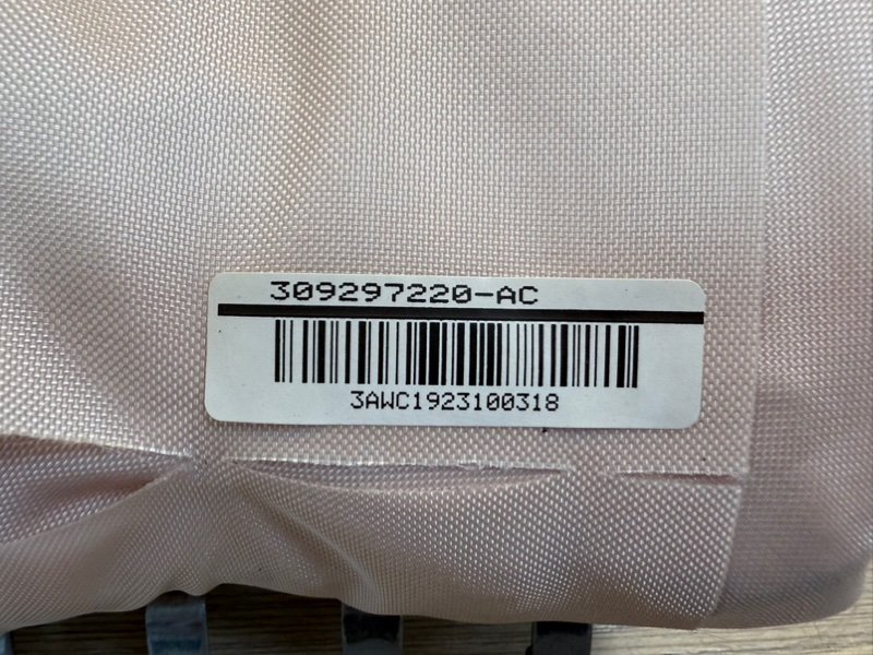 Подушка безопасности пассажира - фото 4