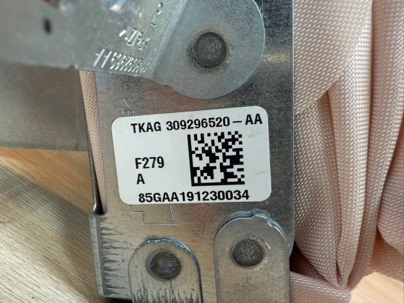 Подушка безопасности пассажира - фото 8