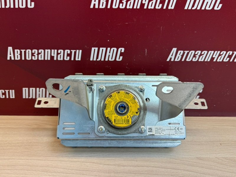 Подушка безопасности пассажира - фото 10