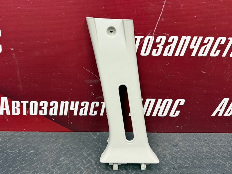 Обшивка средней стойки - фото 1