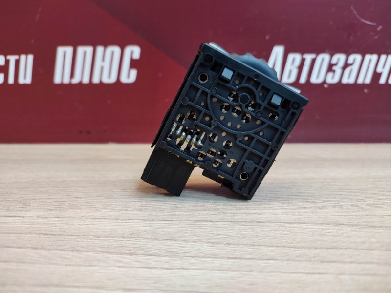 Кнопка корректора фар - фото 7