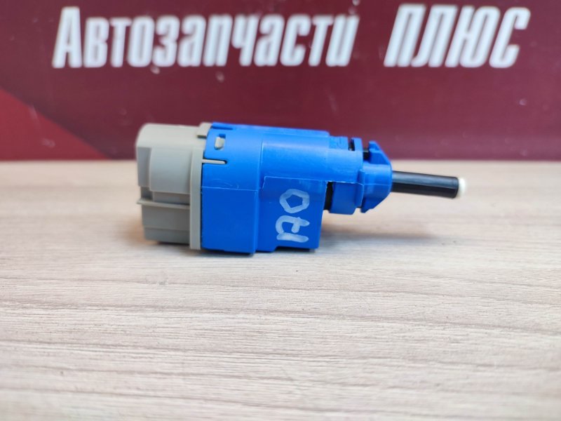 Датчик педали сцепления - фото 7