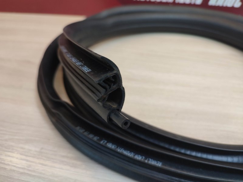 Уплотнитель проема      двери - фото 6