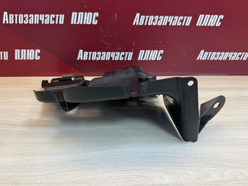 Пыльник двигателя - фото 3