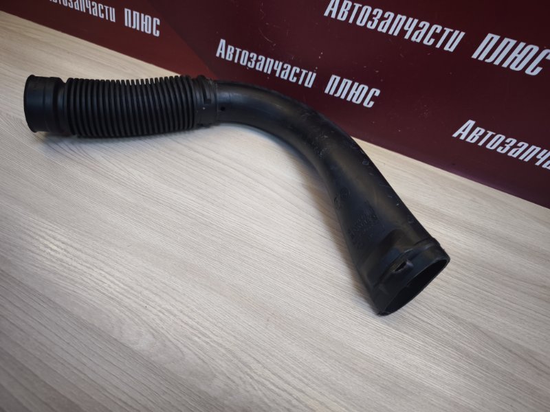 Патрубок воздушного фильтра - фото 3