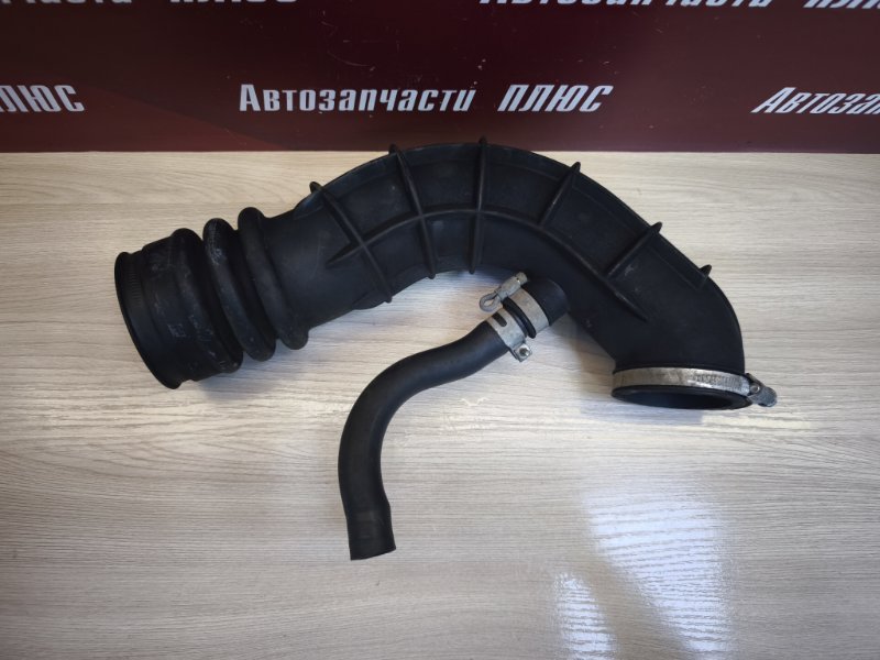 Патрубок воздушного фильтра - фото 3