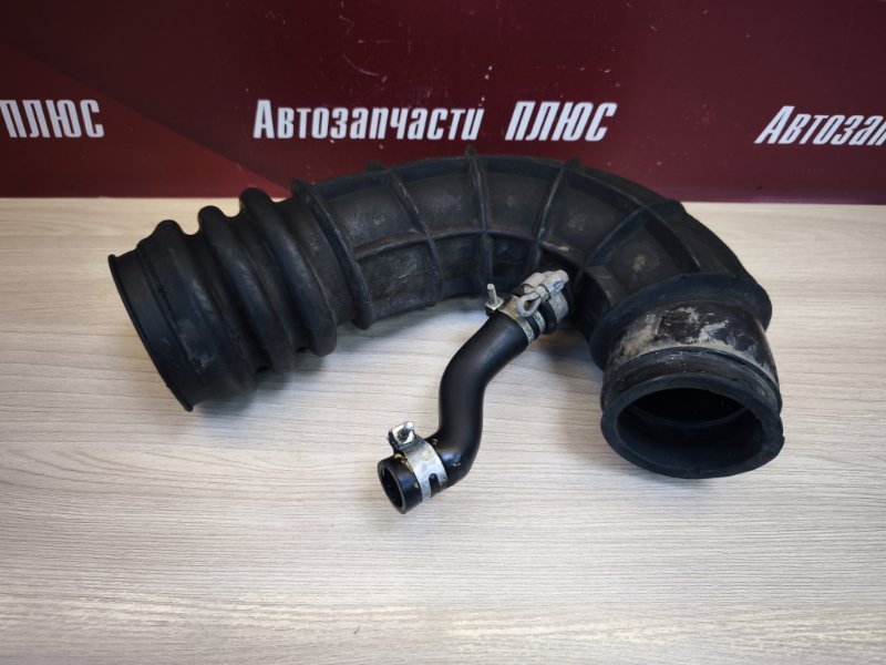Патрубок воздушного фильтра - фото 2