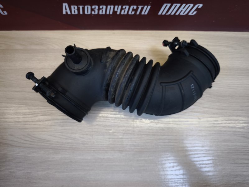 Патрубок воздушного фильтра - фото 3