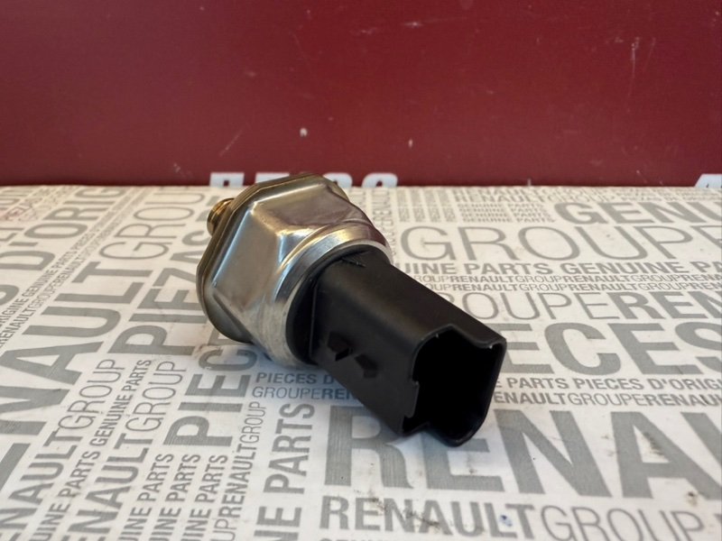 Датчик давления топлива - фото 5