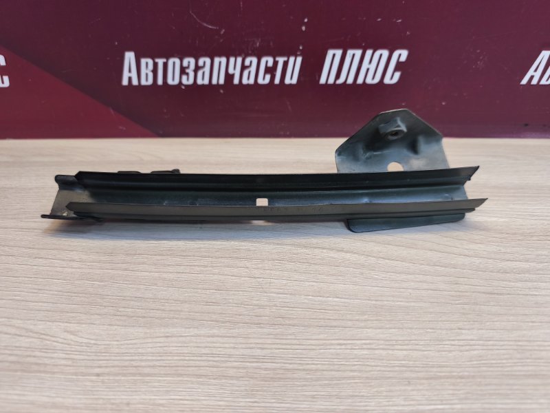 Направляющая стекла двери - фото 6