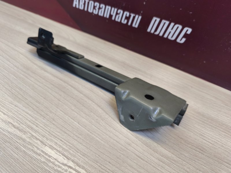 Направляющая стекла двери - фото 9