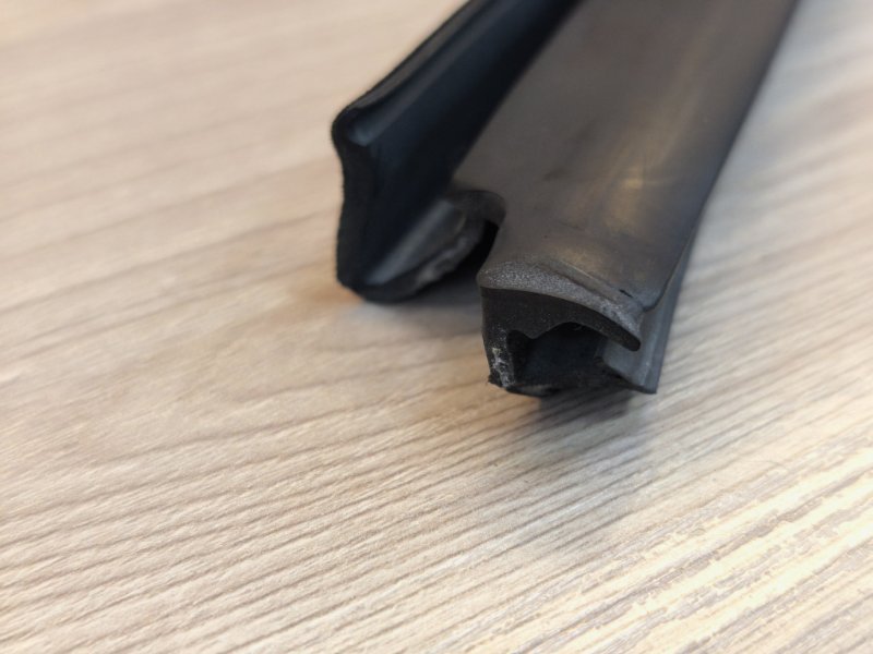 Уплотнитель стекла двери внутренний - фото 6