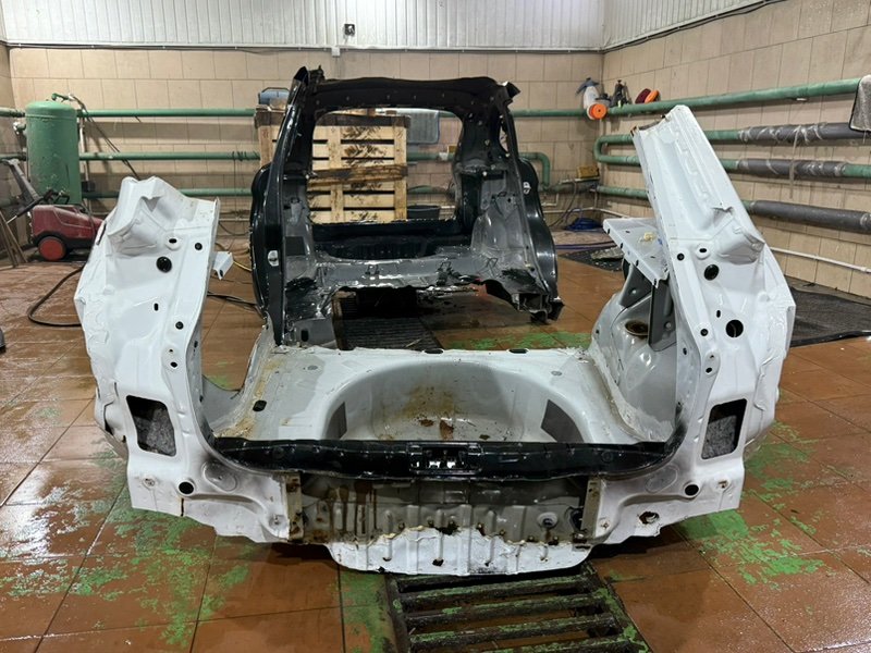 Ниша запасного колеса - фото 4