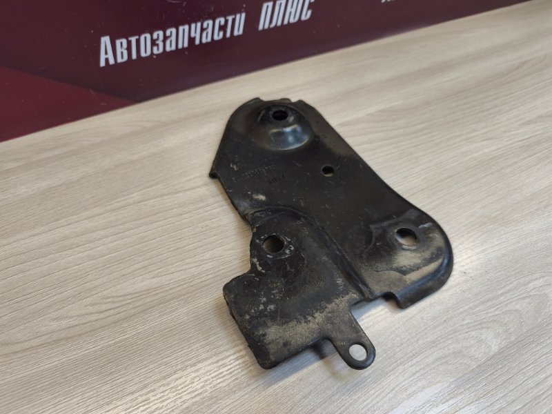 Кронштейн подрамника - фото 8