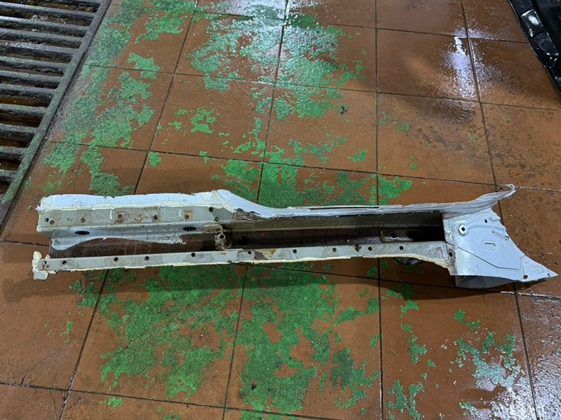 Лонжерон - фото 2