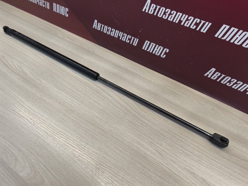 Амортизатор капота - фото 3