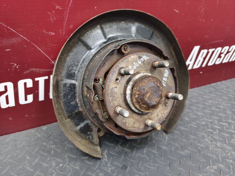 Кулак в сборе - фото 4