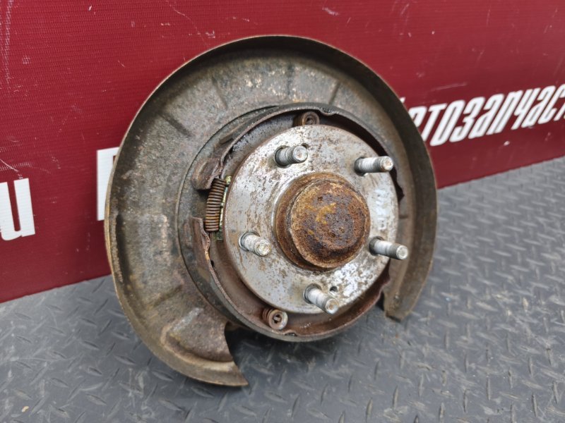 Кулак в сборе - фото 4