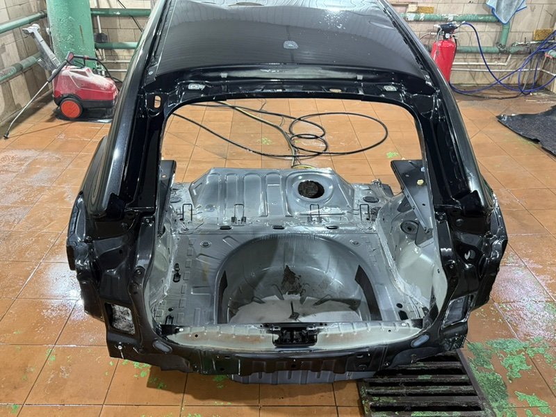 Ниша запасного колеса - фото 5