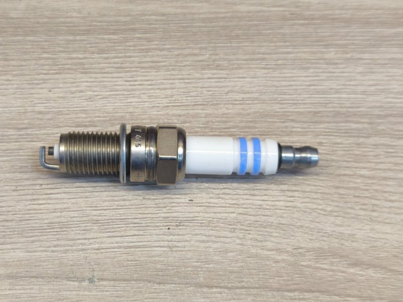 Свеча зажигания - фото 8