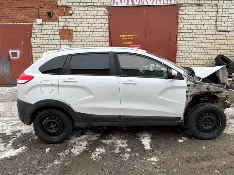 Кузов на запчасти - фото 4