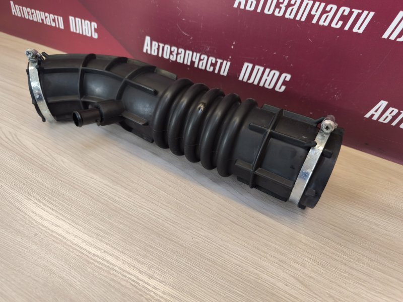 Патрубок воздушного фильтра - фото 3
