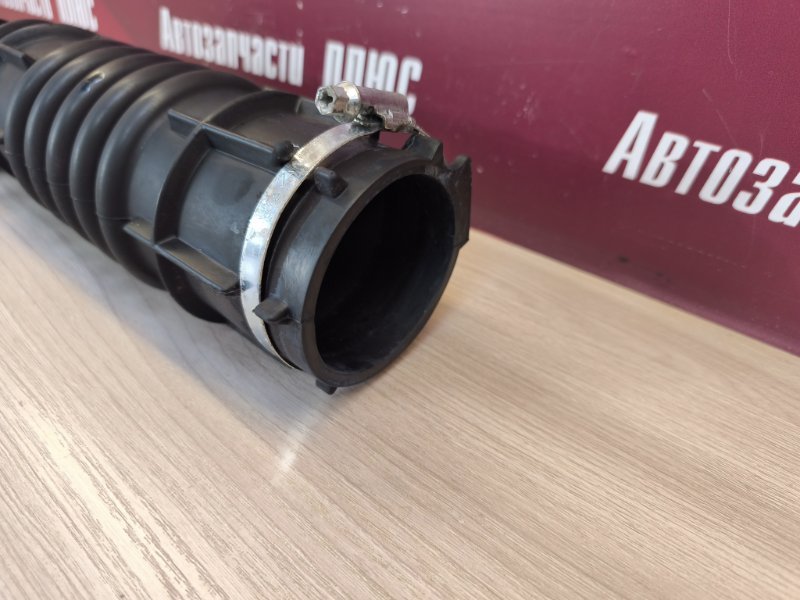 Патрубок воздушного фильтра - фото 4