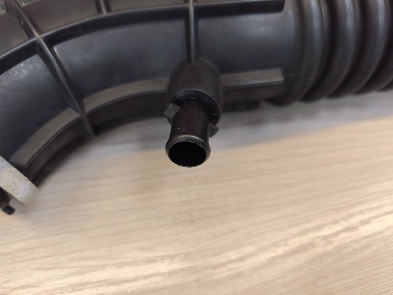 Патрубок воздушного фильтра - фото 7