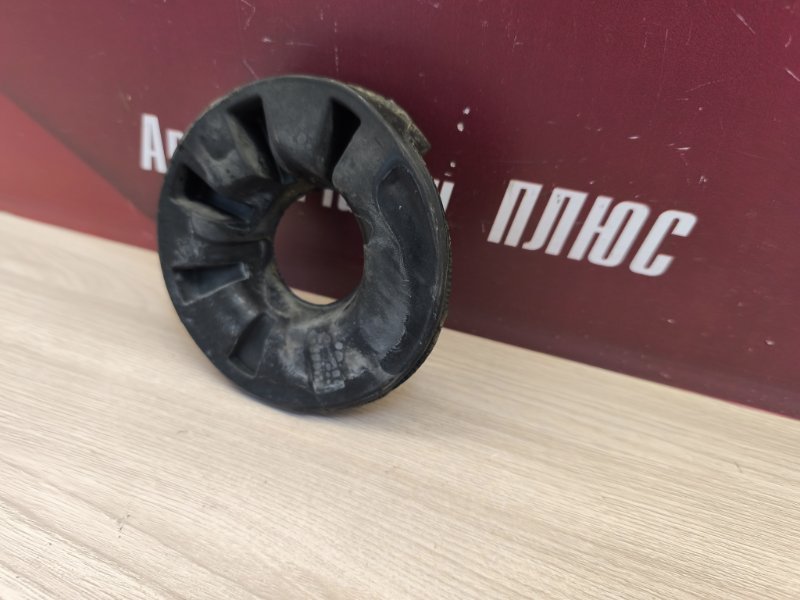 Верхняя опора    пружины - фото 3