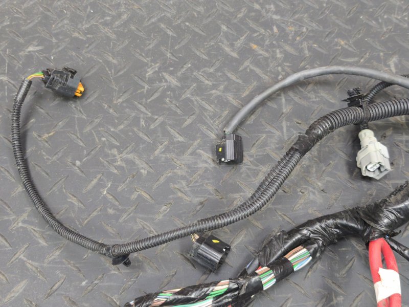 Проводка подкапотная - фото 6