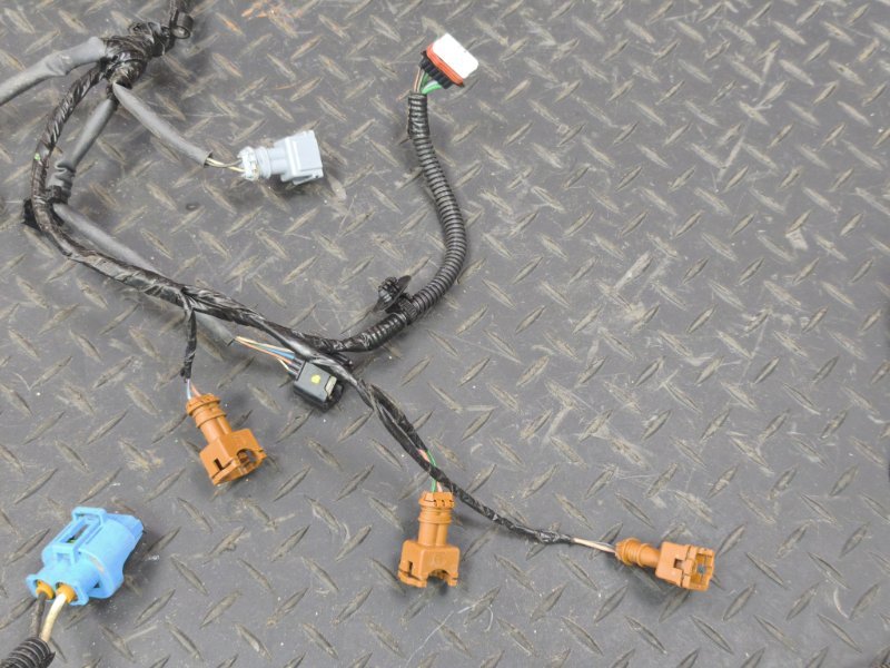 Проводка подкапотная - фото 8
