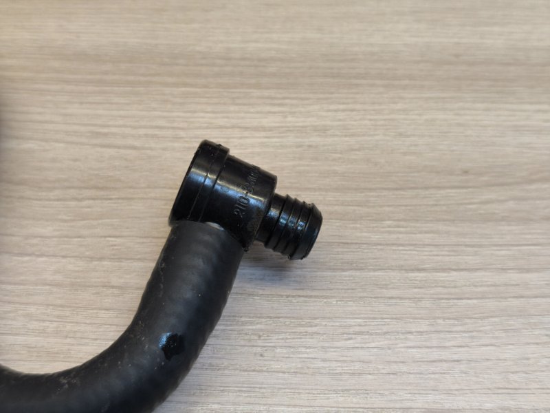 Шланг вакуумного усилителя - фото 4