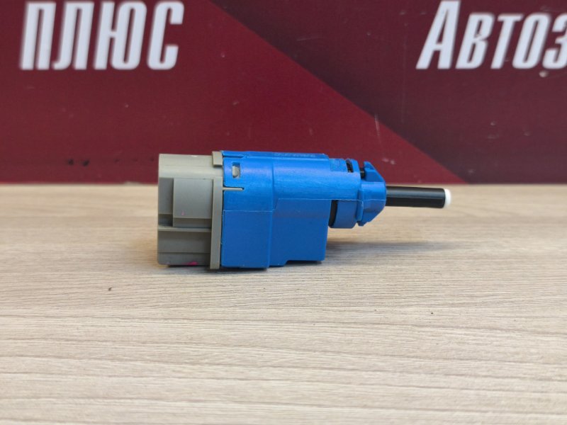 Датчик педали сцепления - фото 7