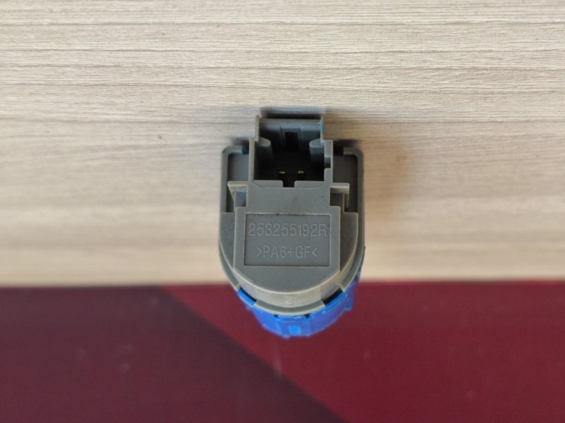 Датчик педали сцепления - фото 9