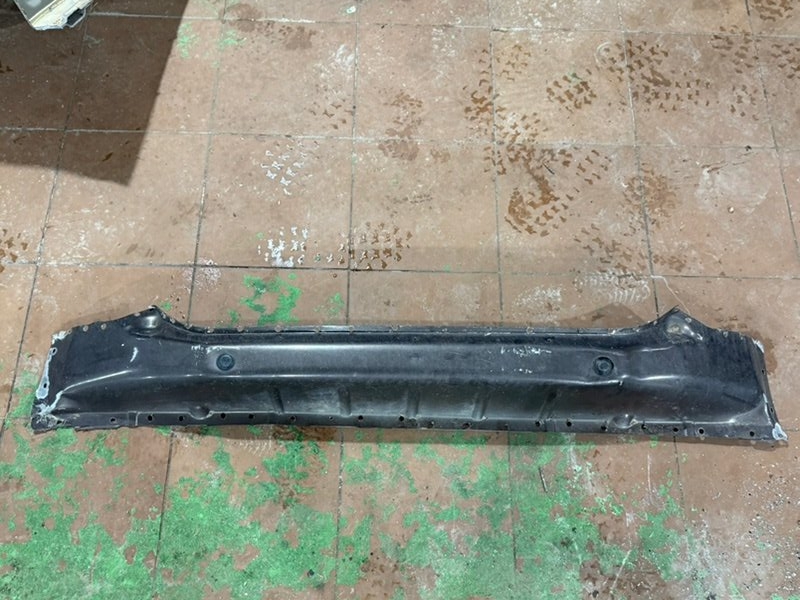 Поперечина пола задняя - фото 1