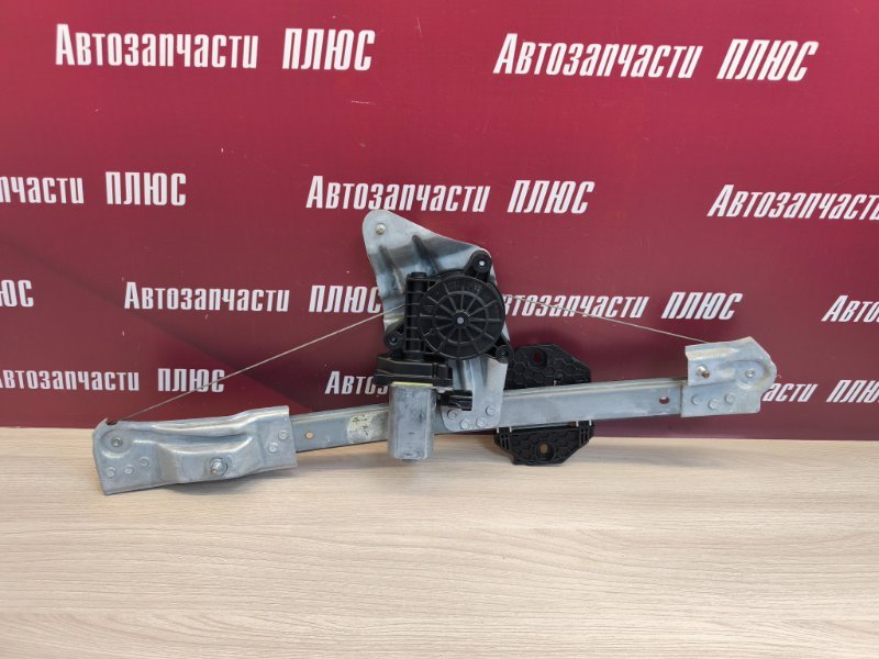 Стеклоподъемник    двери - фото 1