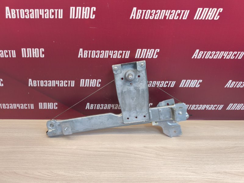 Стеклоподъемник    двери - фото 1