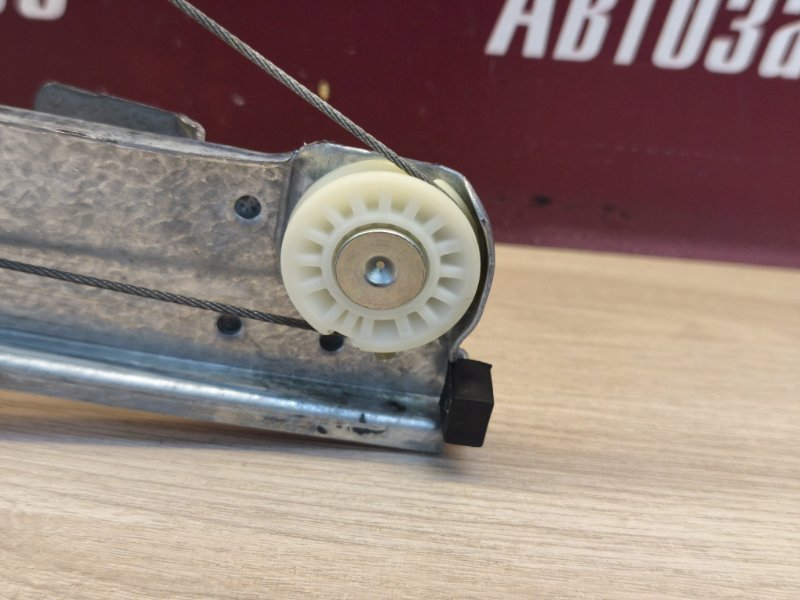 Стеклоподъемник    двери - фото 9