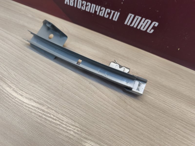 Направляющая стекла двери - фото 4