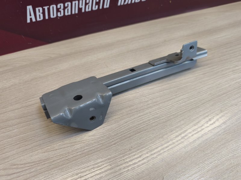 Направляющая стекла двери - фото 9